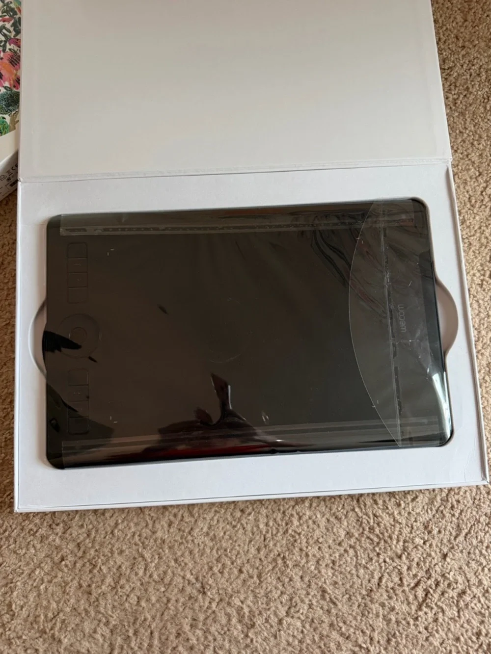 Wacom Intuos Pro Medium PTH660 - NWT